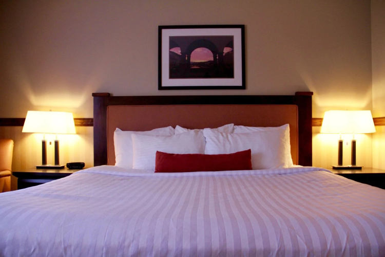 Best Western Diamond Inn