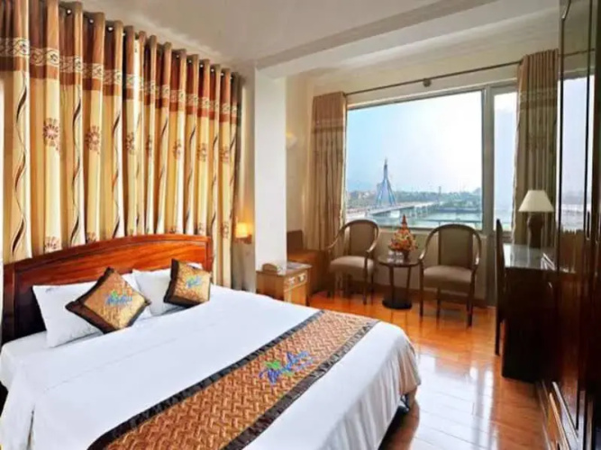 Bamboo Green Riverside Hotel