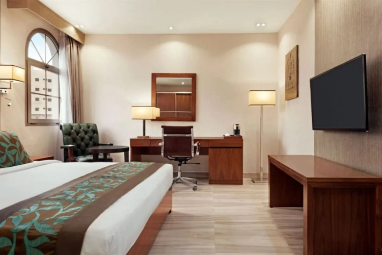 Days Hotel and Suites Dakar