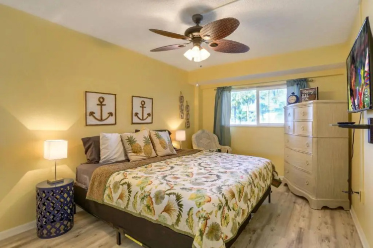 102 Waterview