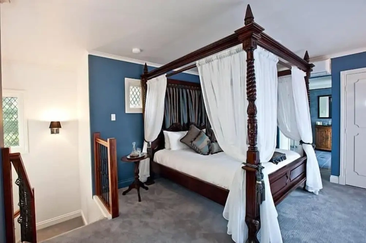 Standard room with balcony