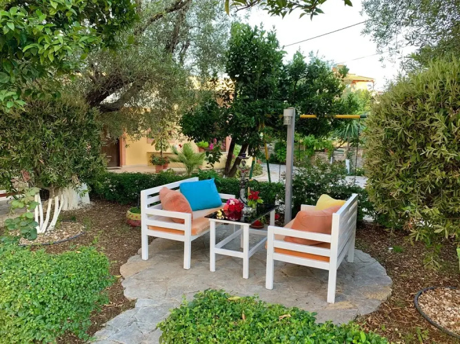 Flower Garden Villa