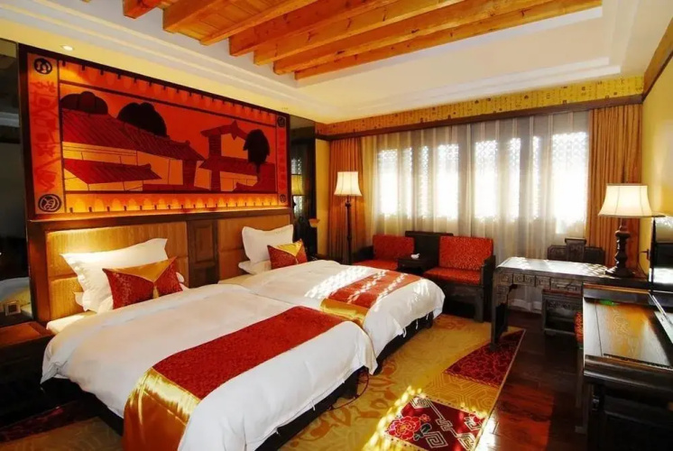 Lijiang Golden Path Hospitality