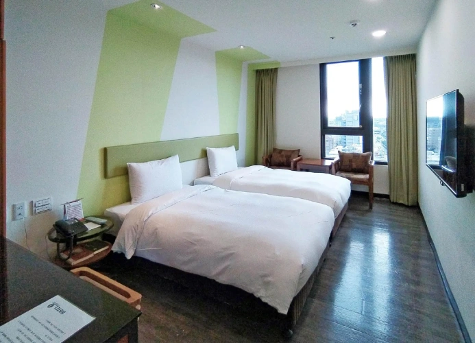 Deluxe Twin room