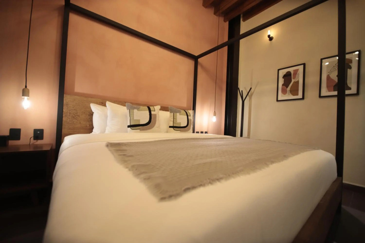 Antigua Trece Hotel Fusión & Spa