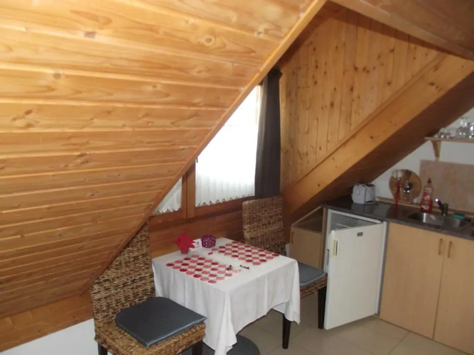Apartman Nora Buekfuerd