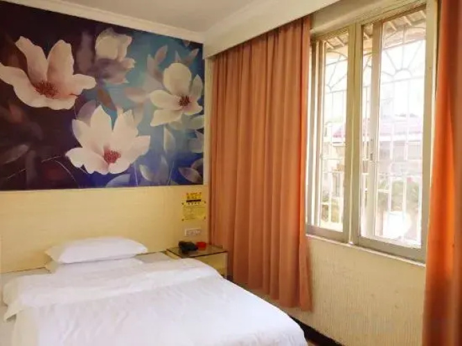 Hezhou Xintai Hotel