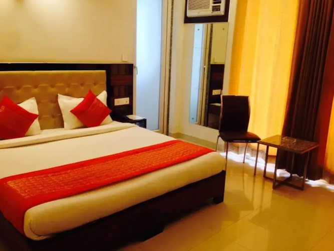 Gazelle Studios by OYO Rooms