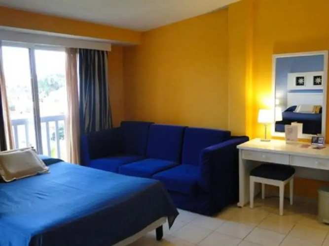 Blau Arenal Habana Beach