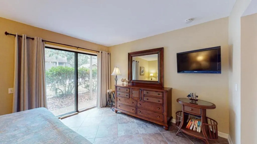 35 Water Oak
