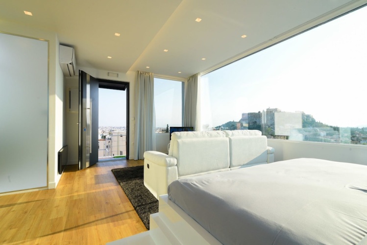 Majestic Homm Penthouse in the Heart of Plaka