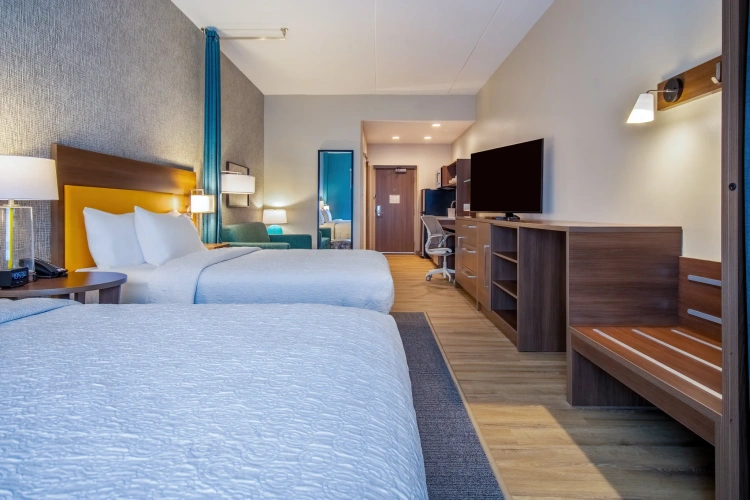 Quadruple Suite