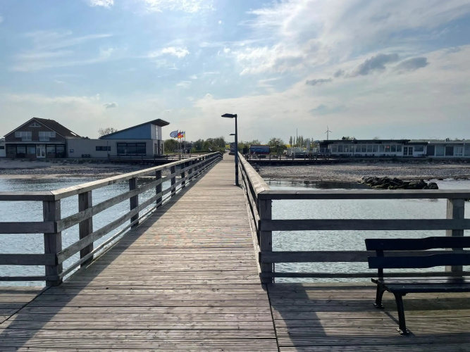 Ostseenest - Sonnige Ferienwohnung mit Ostseeblick