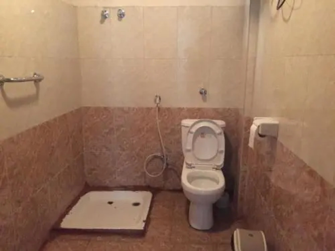 ML Hostel