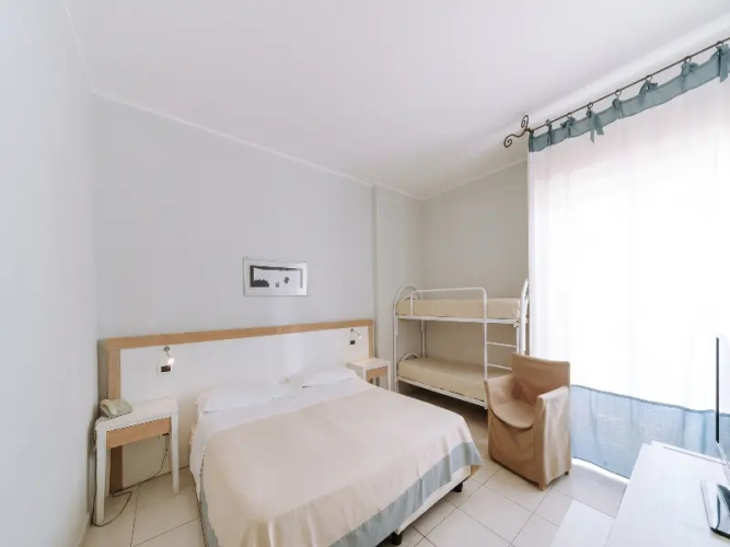 Classic Triple room