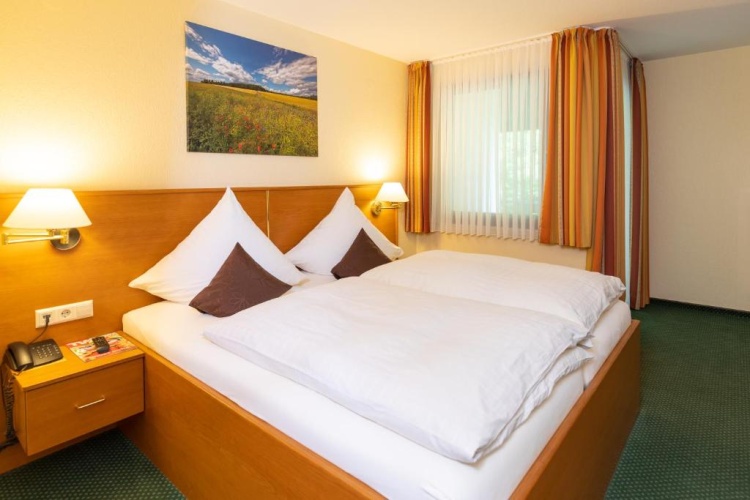 Standard Double room with balcony