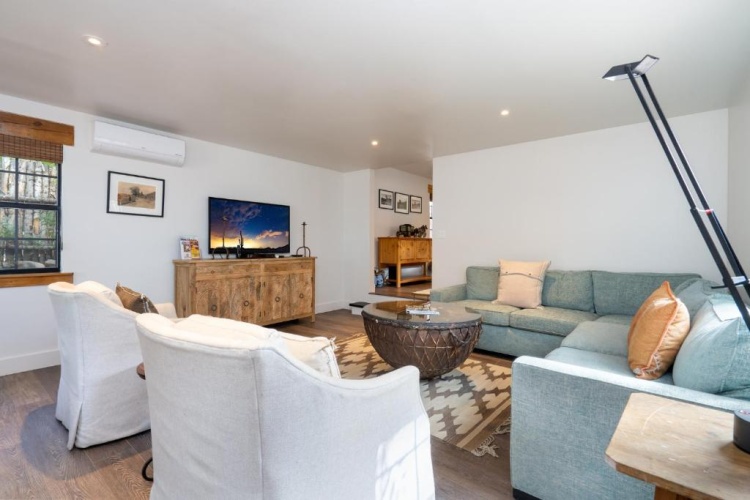 3 Bedrooms Cottage
