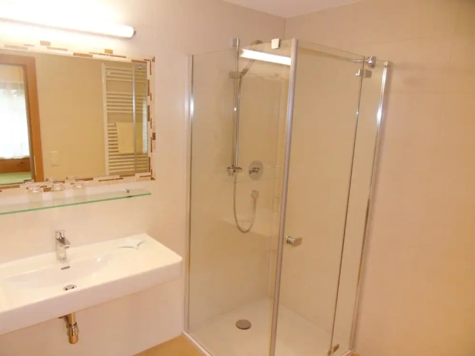 Standard Triple room with balcony