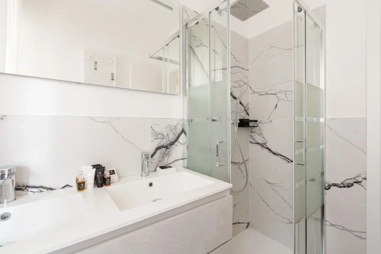 1 Bedroom Premier Apartment