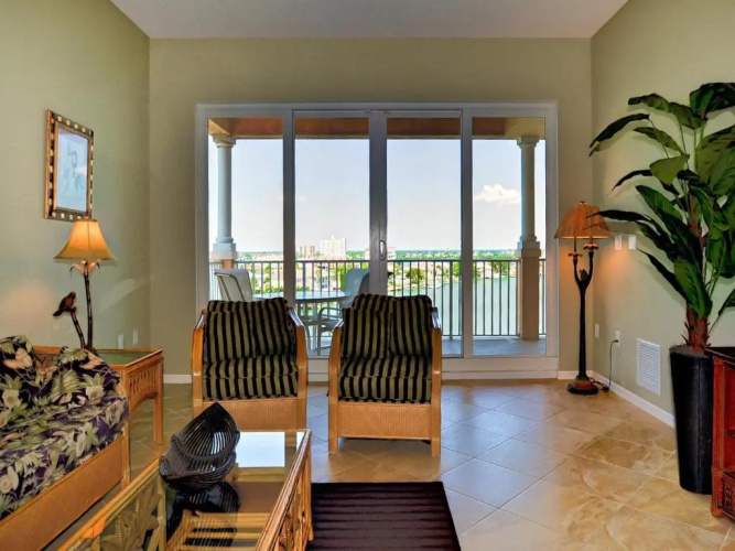 Harborview Grande Three Bedroom 267