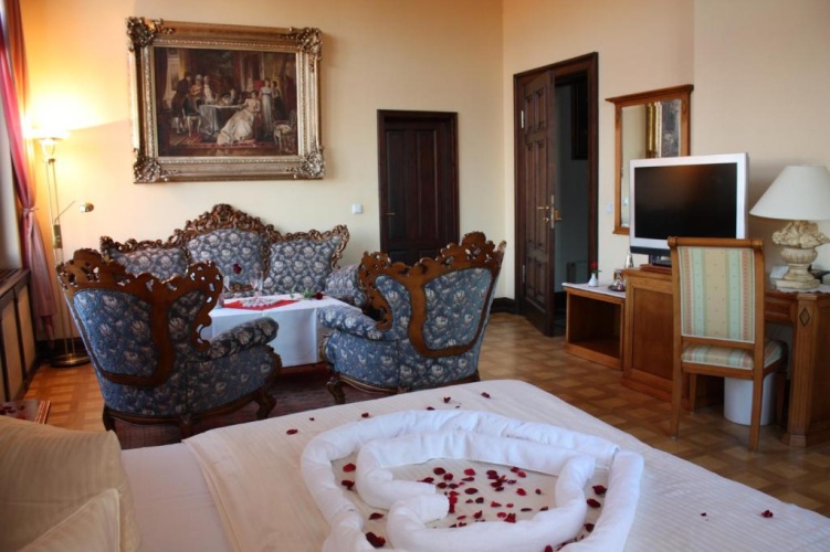 Junior Suite with city view