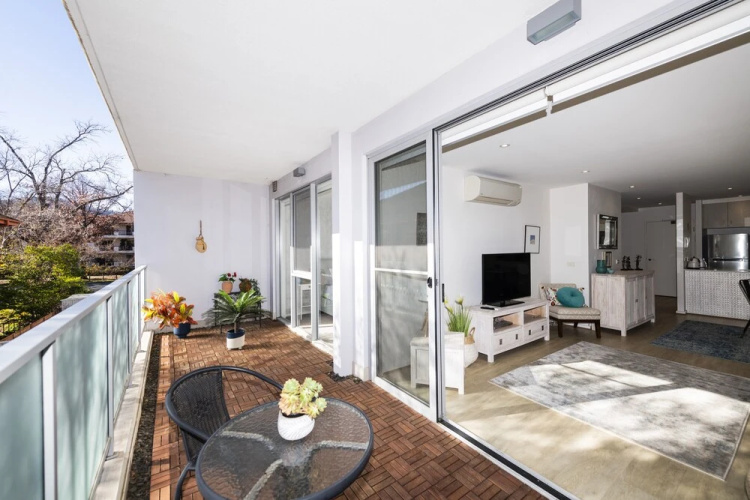 Accommodate Canberra - Envy
