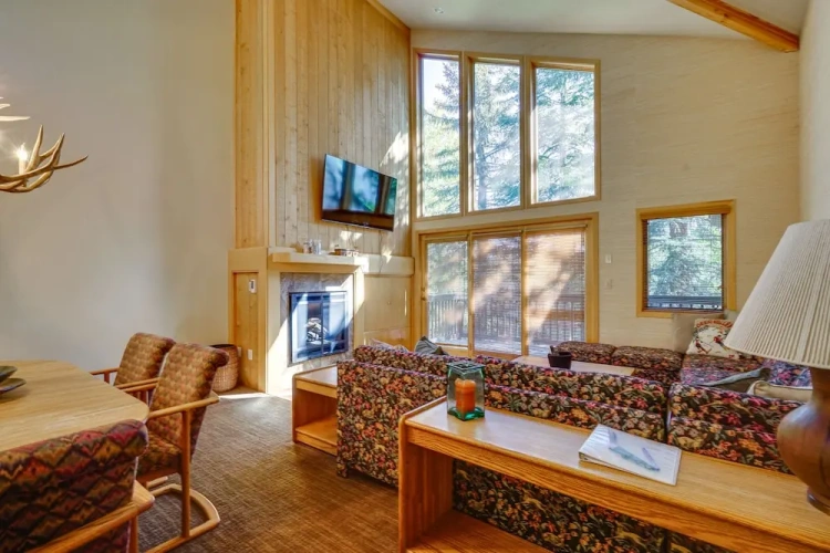 3 Bedrooms Apartment with balcony
