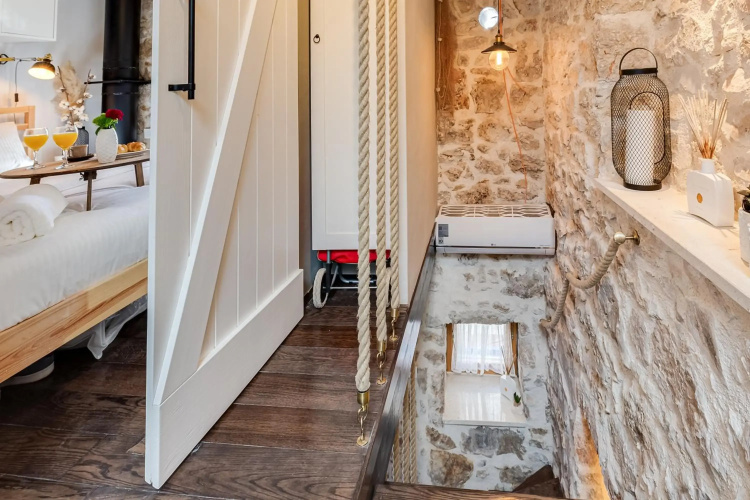 Luxury LeNi Guest House