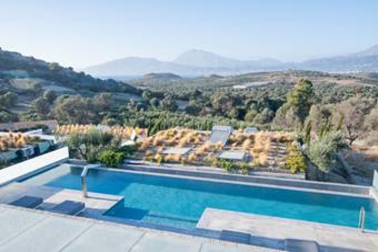 Marnos Grand Villa