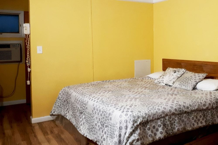 Budget Inn