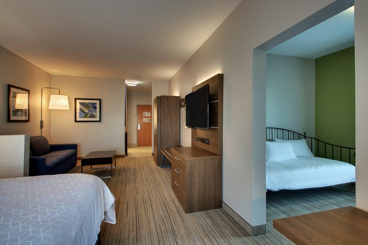 Double Suite