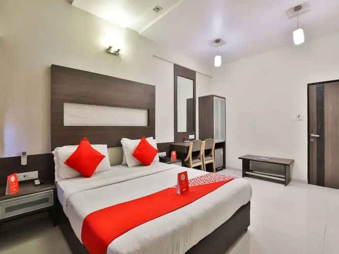 OYO 1271 Hotel Raajpath