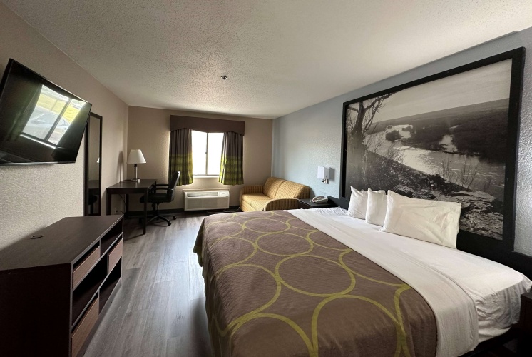 Guest rooms