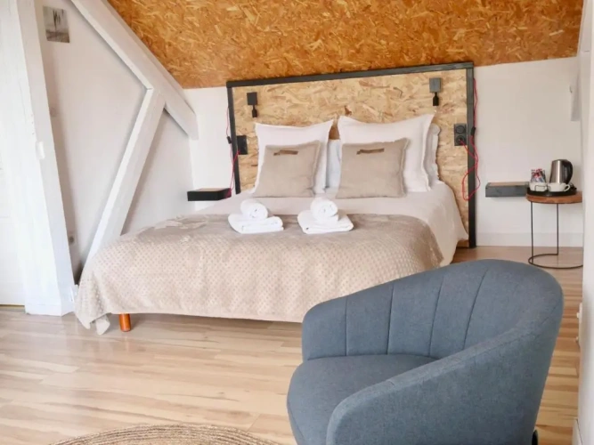 Standard Double room with view