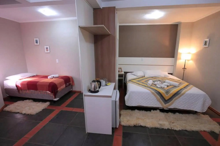 Aardvark Inn Pousada