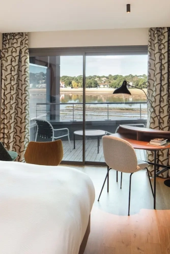 Prestige Suite