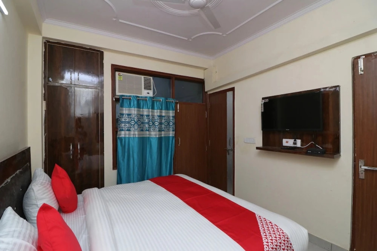 Dwarka International by OYO Rooms