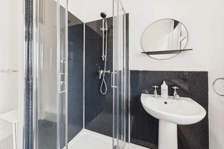 Host Stay 27 Metropole Towers