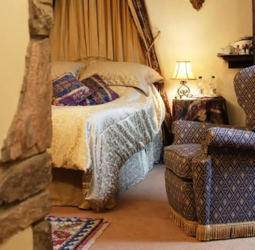 The Bear Hotel, Crickhowell