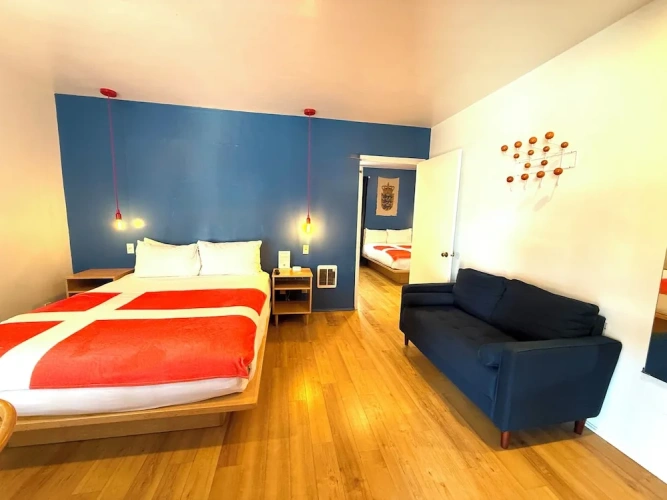 Deluxe Quadruple room