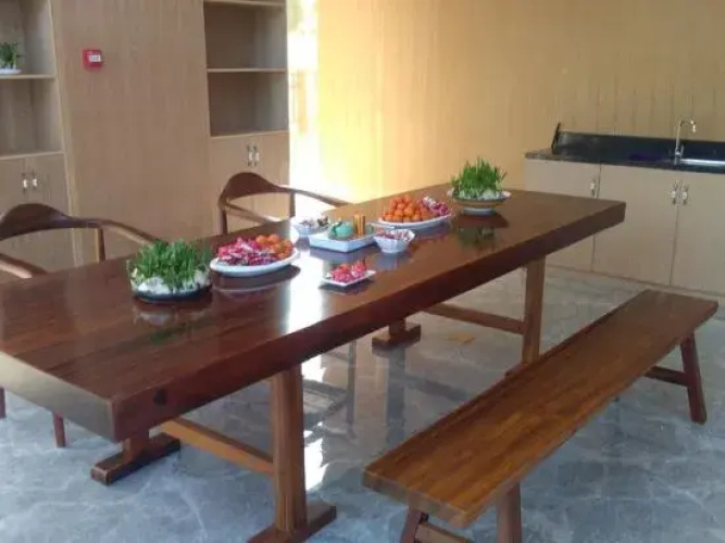 Mercure Linshan Longhai Hotel