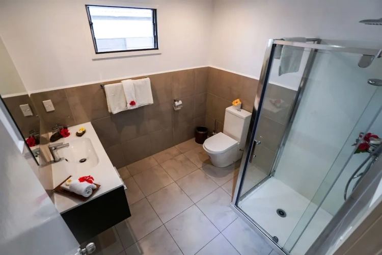 2 Bedrooms Luxury Suite with balcony and with sea view