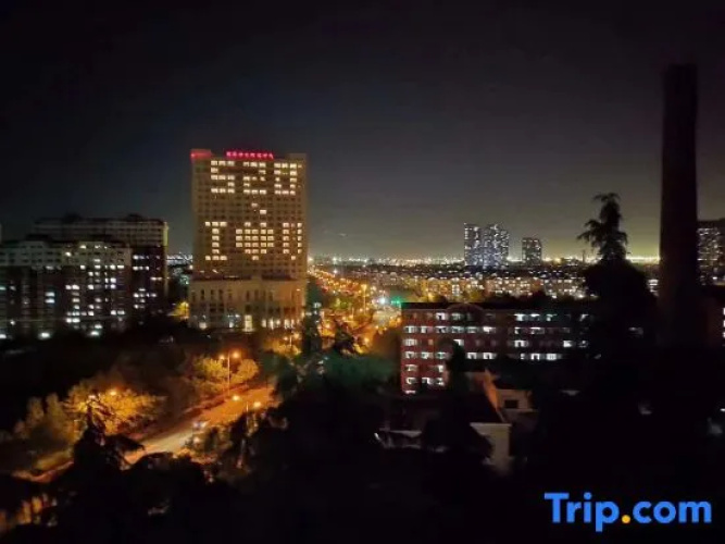 Zhushan Hotel