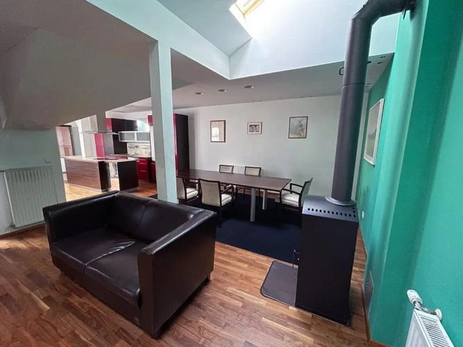 Apartment with balcony