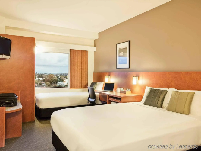 ibis Hamilton Tainui