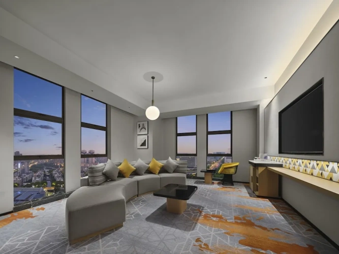 Deluxe Double Suite