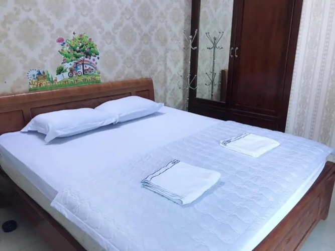 Dream Hotel
