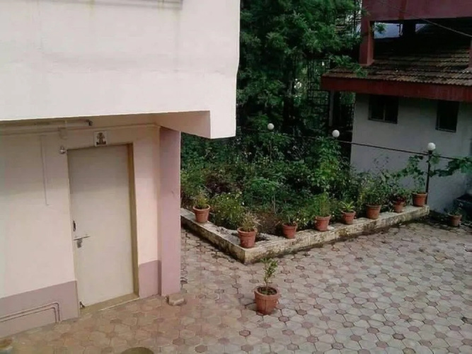 Shantikunj Baungalow