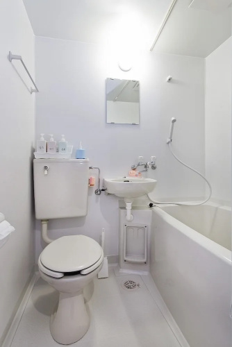 Young Minbak Osaka Guest House