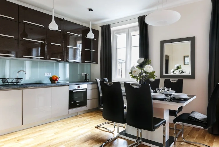 2 Bedrooms Business Suite with city view